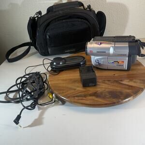 Samsung SCL906 Hi8 8mm Camcorder Video Transfer Tested Battery & Tape BUNDLED